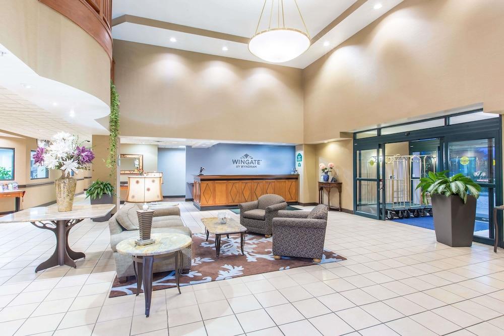 Wingate By Wyndham Hotel Lexington Exterior photo